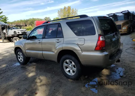 2008 Toyota 4Runner Sr5 z USA, uszkodzony, nr VIN JTEBU14R98K033702